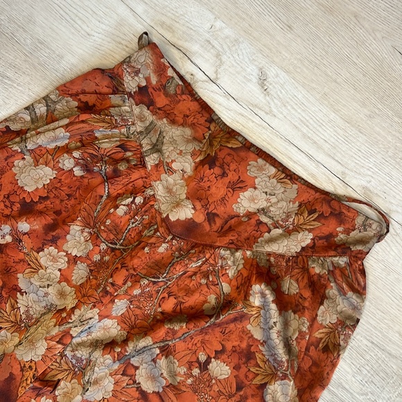 Vici Wide Leg Floral Pant - Size M NWOT - Picture 2 of 5